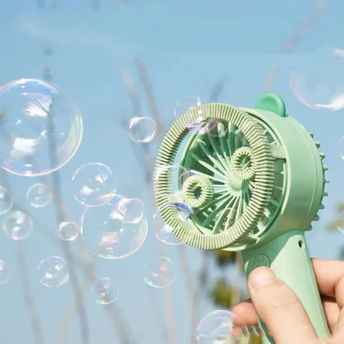 Fan bubble machine